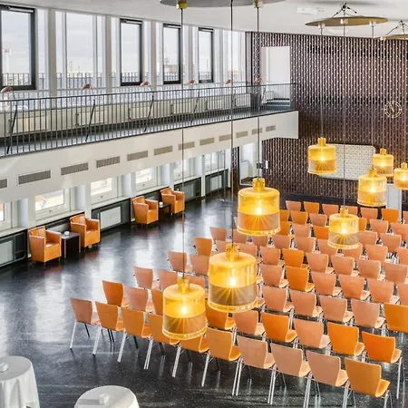 Intercityhotel Готель Ганновер