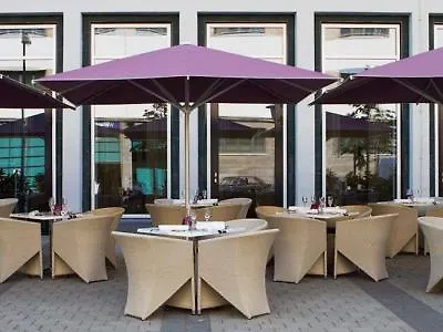 מלון Intercityhotel 4*